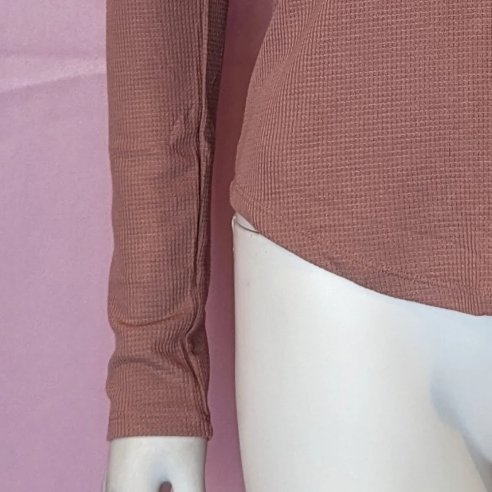Athleta Wind Down Long Sleeve Sleep Top in Palermo Pink